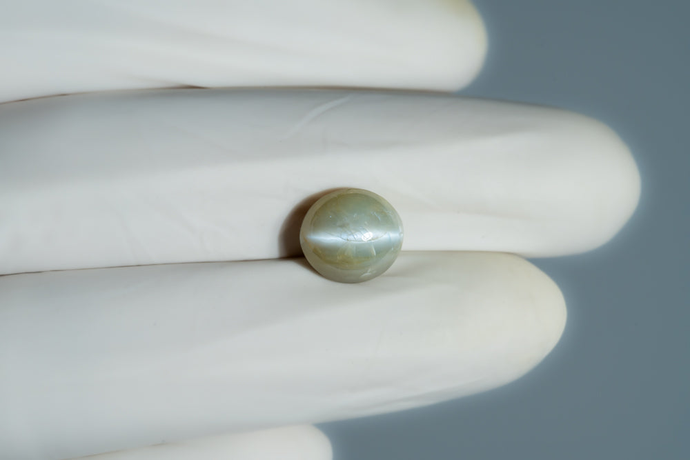 Natural Cat'S Eye (Lehsuniya) 6.88 Carats