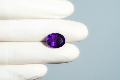 NATURAL AMETHYST 9.25 CARATS.