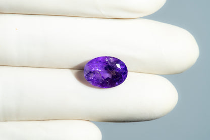 NATURAL AMETHYST 7.60 CARATS.