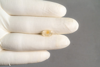 Natural Yellow Sapphire (Pukhraj) 4.07 Carats