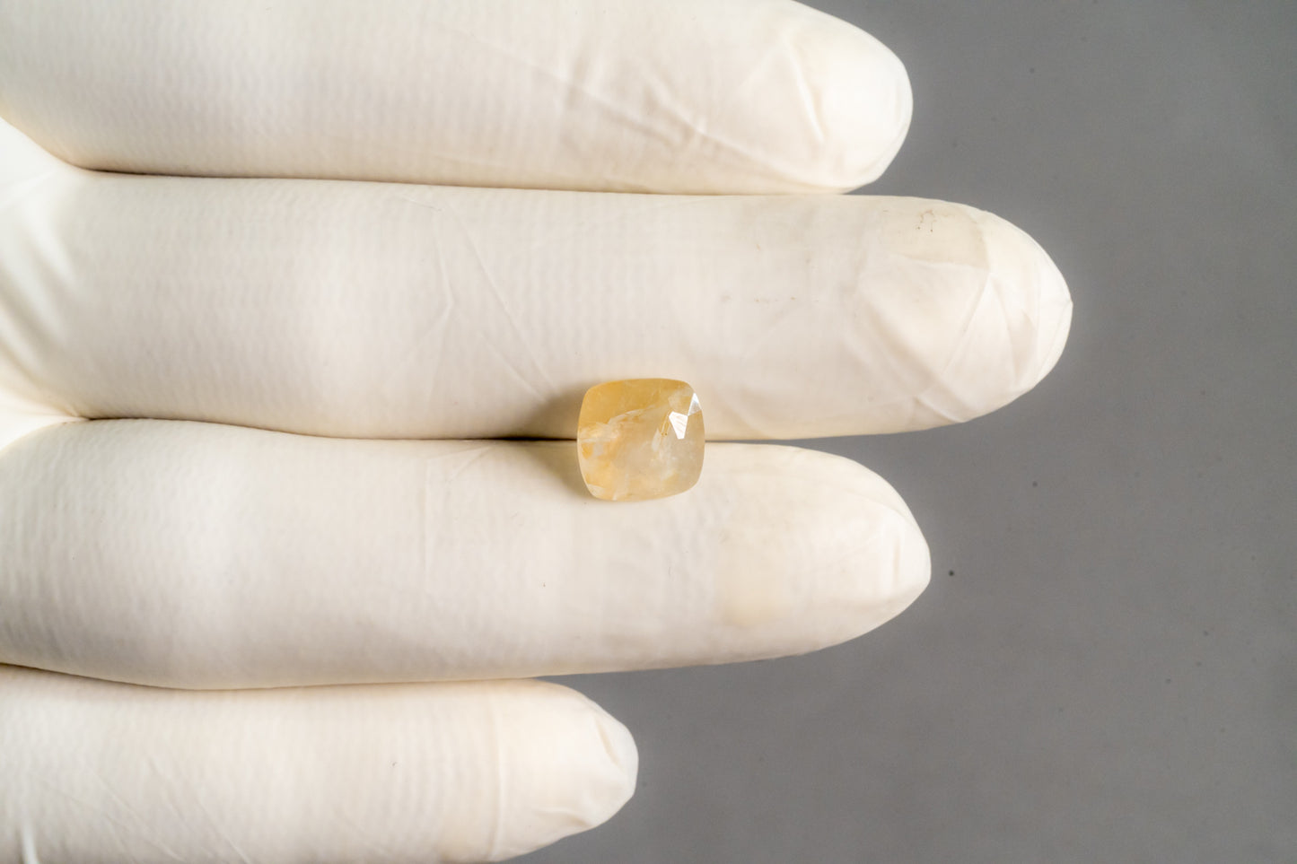 Natural Yellow Sapphire (Pukhraj) 4.97 Carats