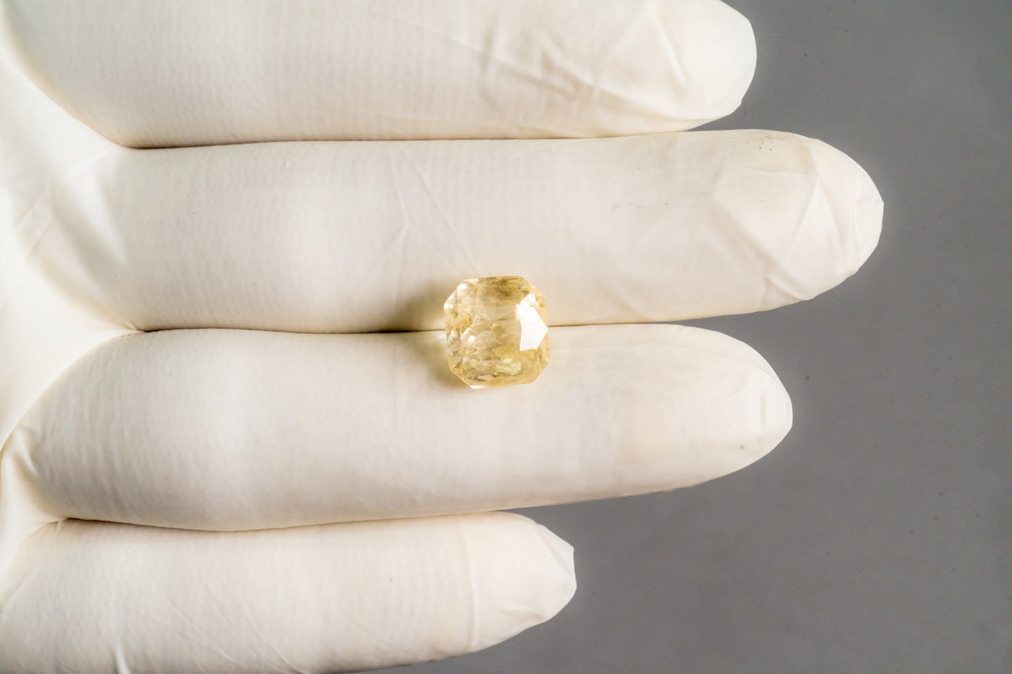 Natural Yellow Sapphire (Pukhraj) 8.72 Carats