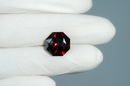 Natural Sri-Lankan Hessonite (Gomed) 9.89 Carats
