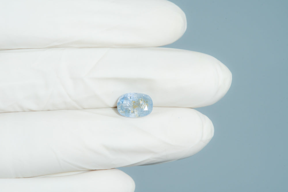 NATURAL BLUE SAPPHIRE (NEELAM) 4.05 CARATS