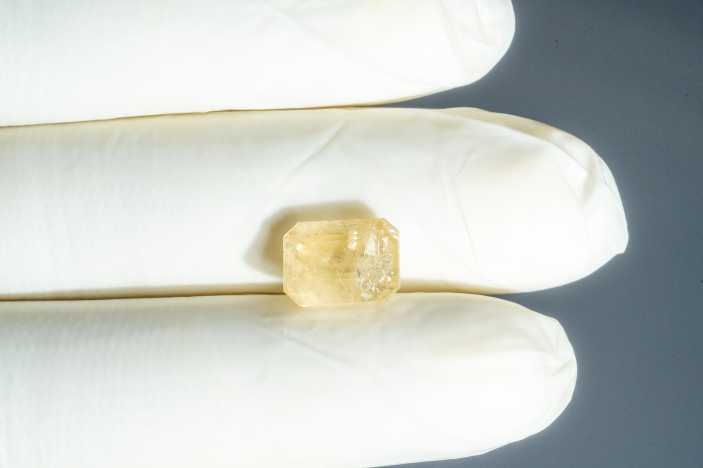 Natural Yellow Sapphire (Pukhraj) 10.10 Carats