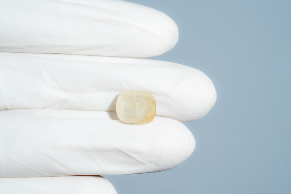 NATURAL YELLOW SAPPHIRE (PUKHRAJ) 6.75 CARATS
