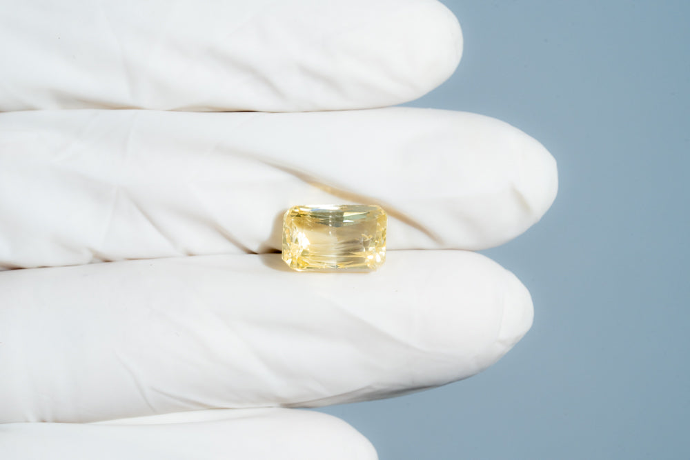Natural Yellow Sapphire (Pukhraj) 7.11 Carats