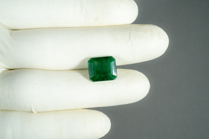 Natural Zambian Emerald (Panna) 7.47 Carats
