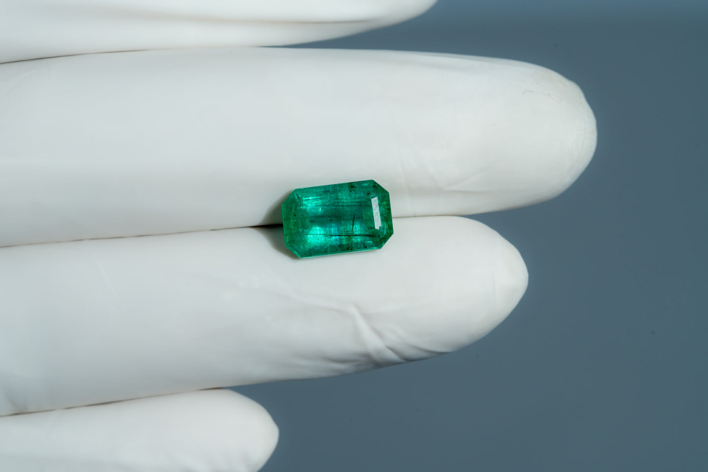 Natural Zambian Emerald (Panna) 3.88 Carats