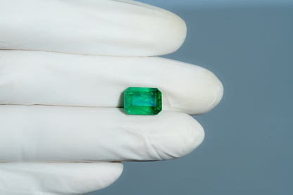 Natural Zambian Emerald (Panna) 5.98 Carats