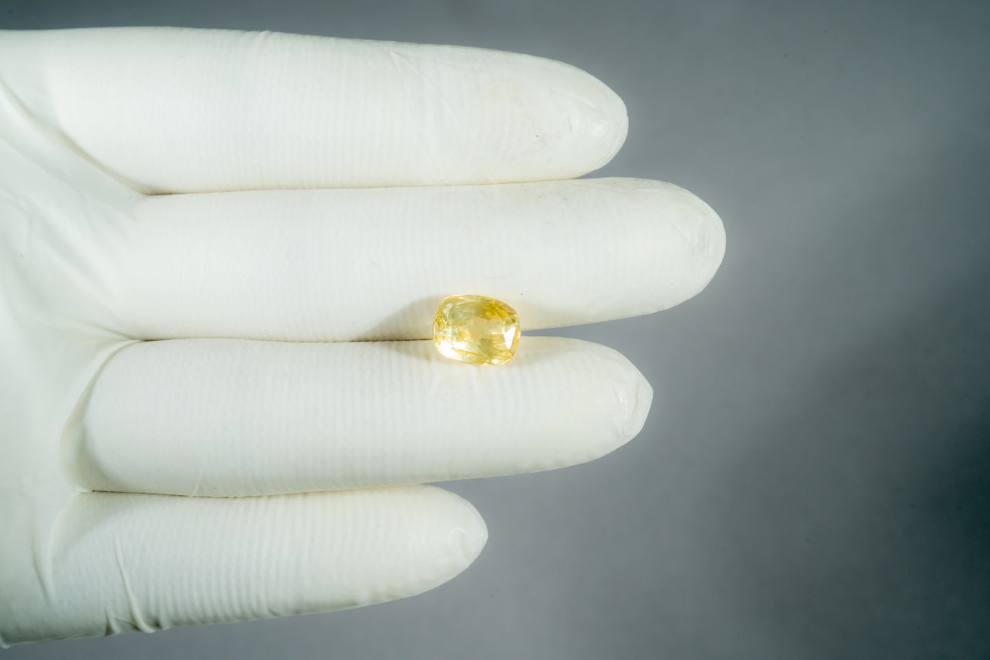 Natural Yellow Sapphire (Pukhraj) 7.20 Carats