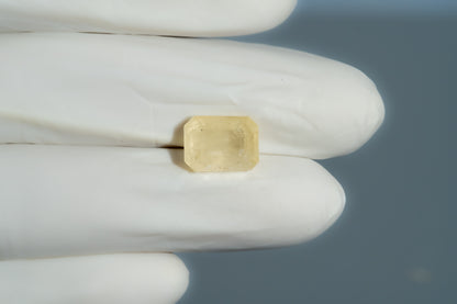 Natural Yellow Sapphire (Pukhraj) 8.65 Carats