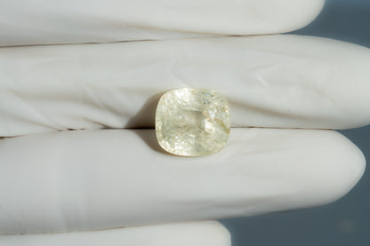 Natural Yellow Sapphire (Pukhraj) 16.63 Carats