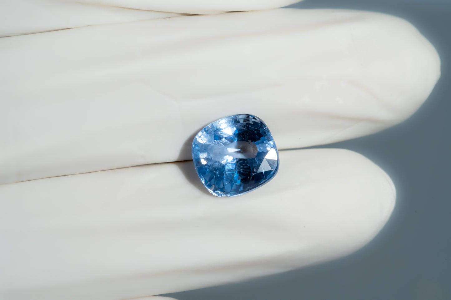 NATURAL BLUE SAPPHIRE (NEELAM) 7.79 CARATS