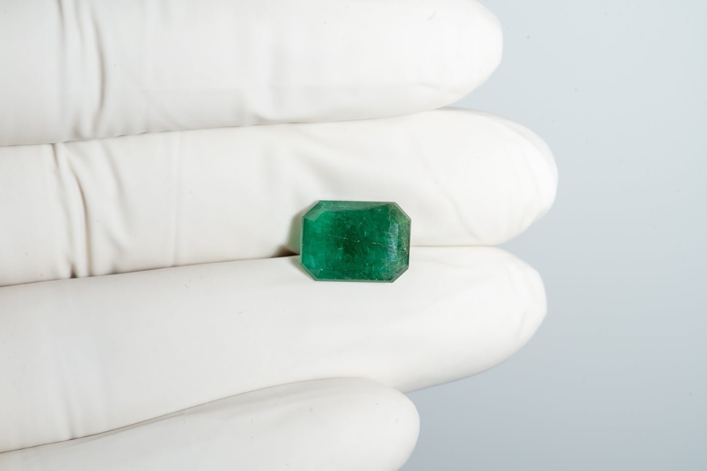 Minor Oil Natural Zambian Emerald (Panna) 4.26 Carats