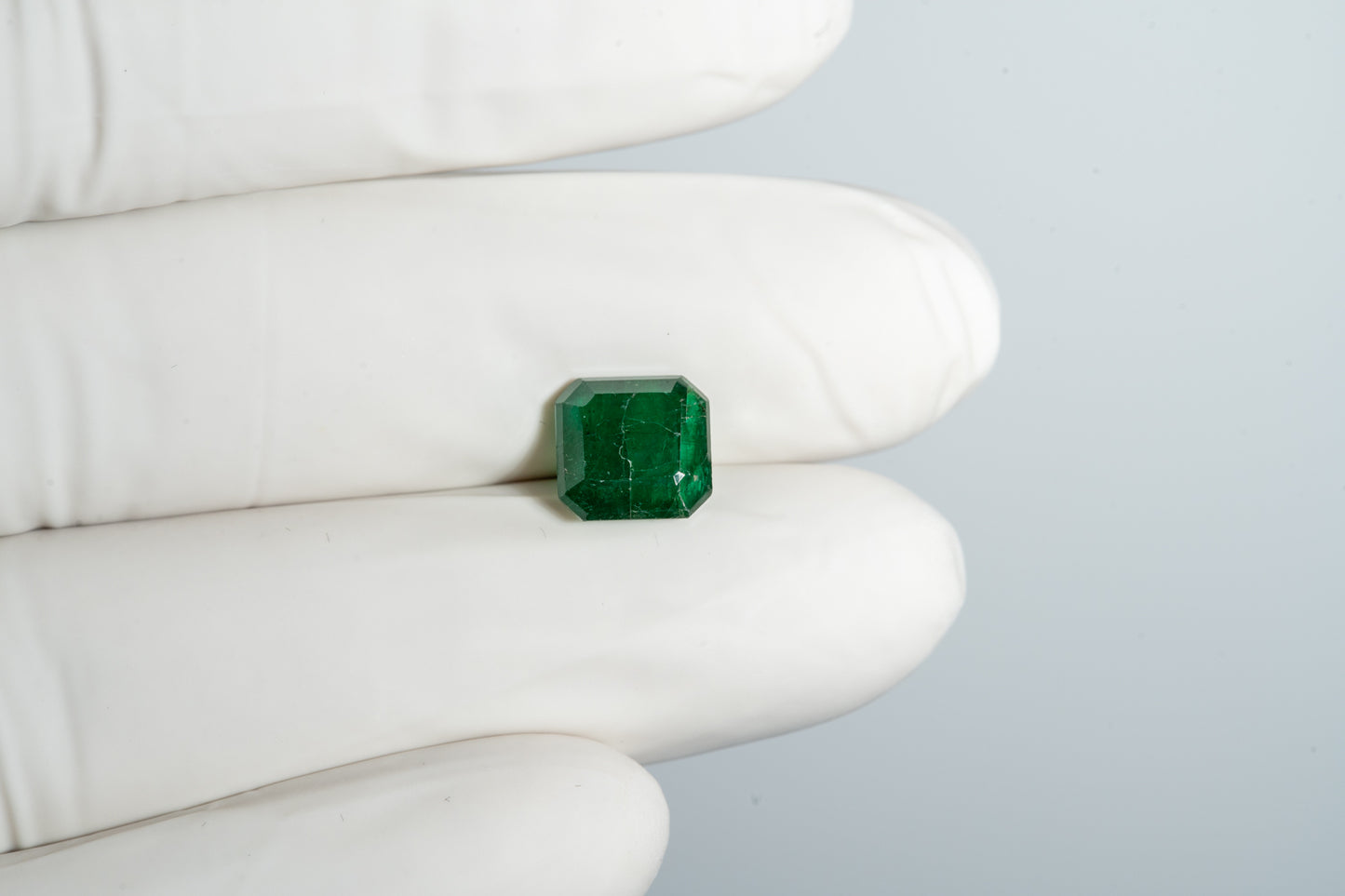 Minor Oil Natural Zambian Emerald (Panna) 3.18 Carats