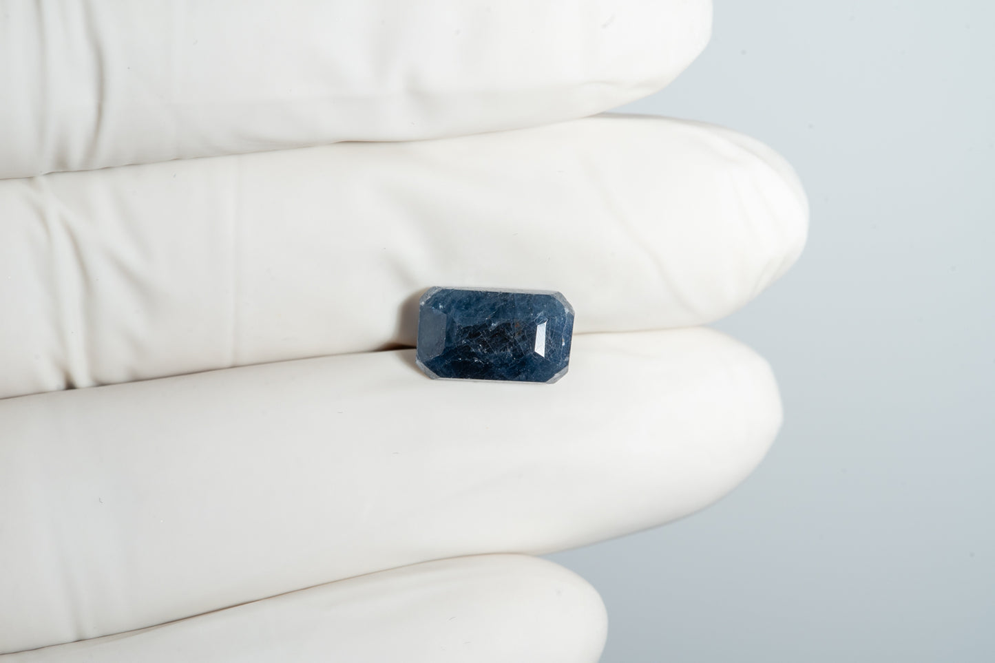 Natural Blue Sapphire (Neelam) 5.37 Carats