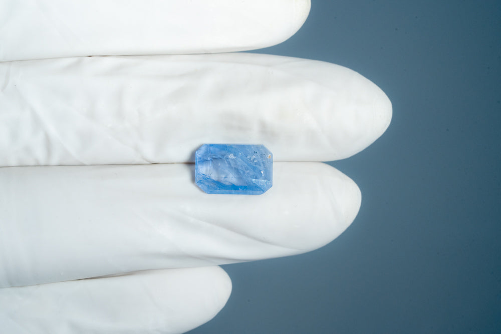 NATURAL BLUE SAPPHIRE (NEELAM) 4.20 CARATS