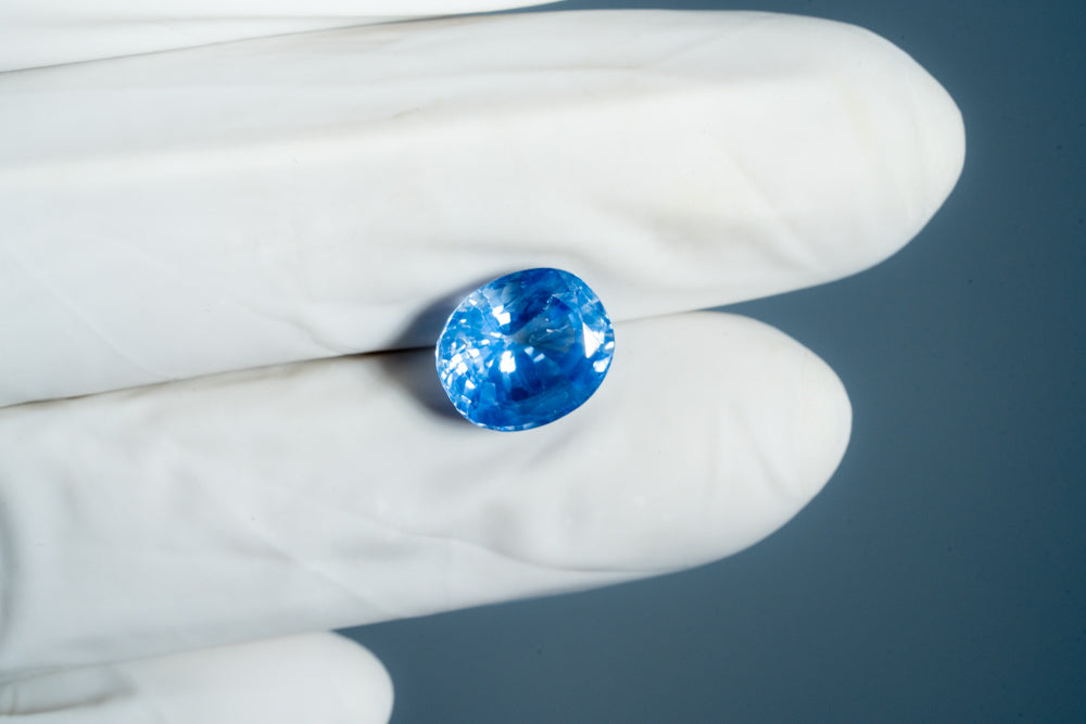 NATURAL BLUE SAPPHIRE (NEELAM) 5.39 CARATS