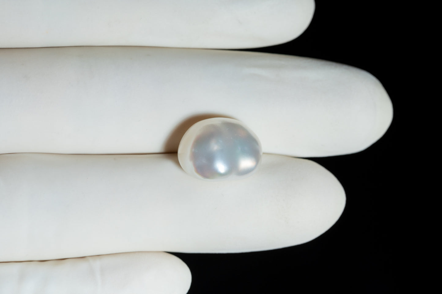 Natural Venezuela Pearl 12.30 Carats