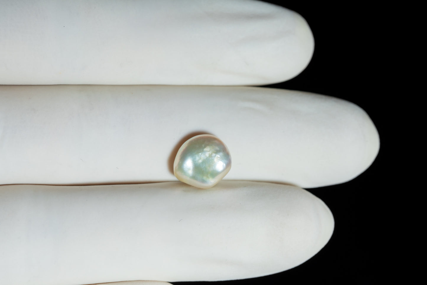 Natural Venezuela Pearl 4.10 Carats