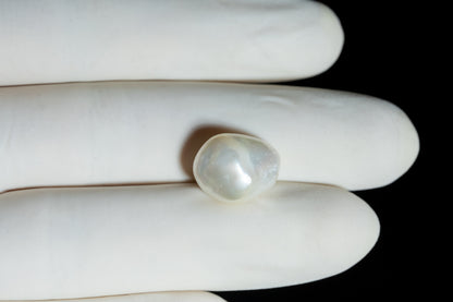 Natural Venezuela Pearl 12.21 Carats