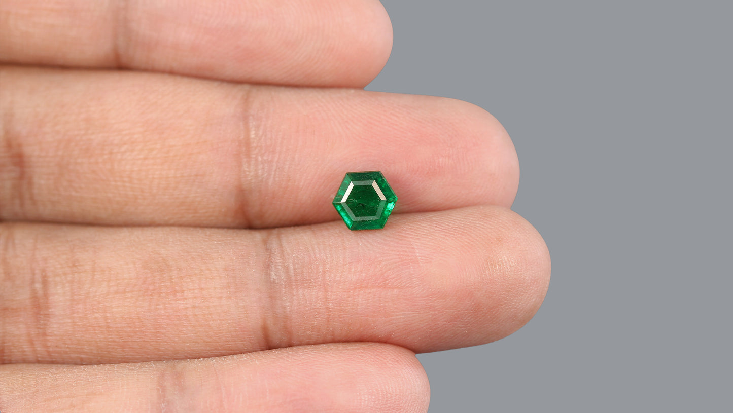 Natural Zambian Emerald (Panna) 1.12 Carats