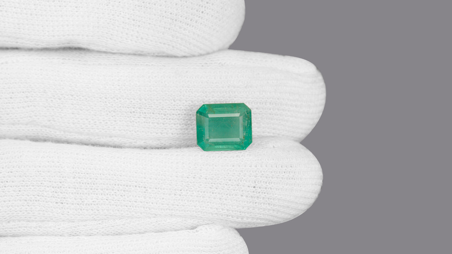 Natural Zambian Emerald (Panna) 5.99 Carats