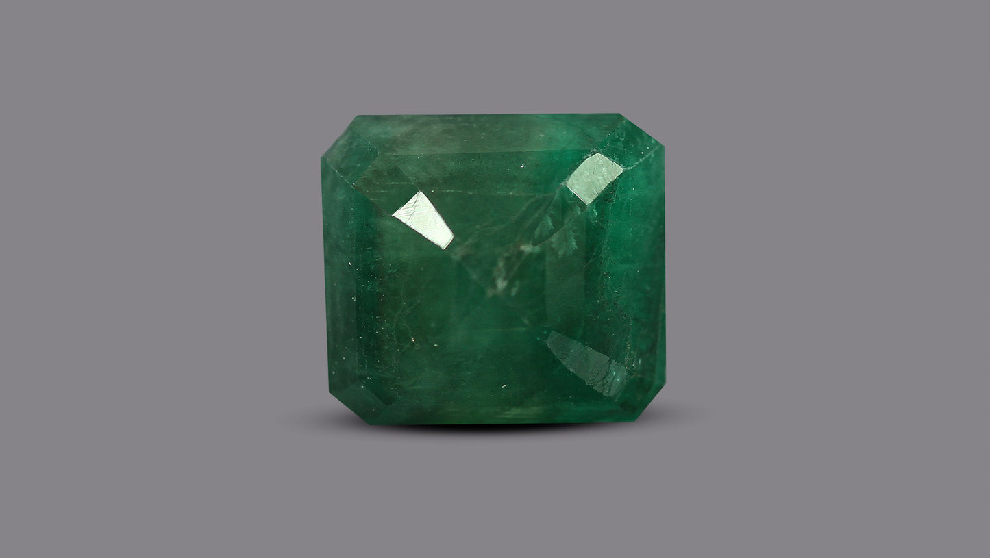 Natural Zambian Emerald (Panna) 12.04 Carats