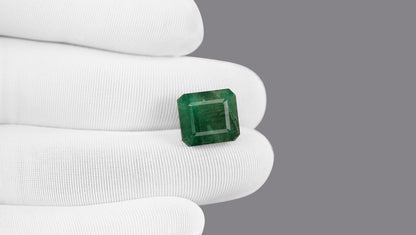 Natural Zambian Emerald (Panna) 12.04 Carats