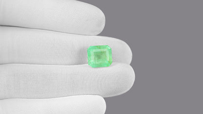 Natural Columbian Emerald (Panna) 7.27 Carats