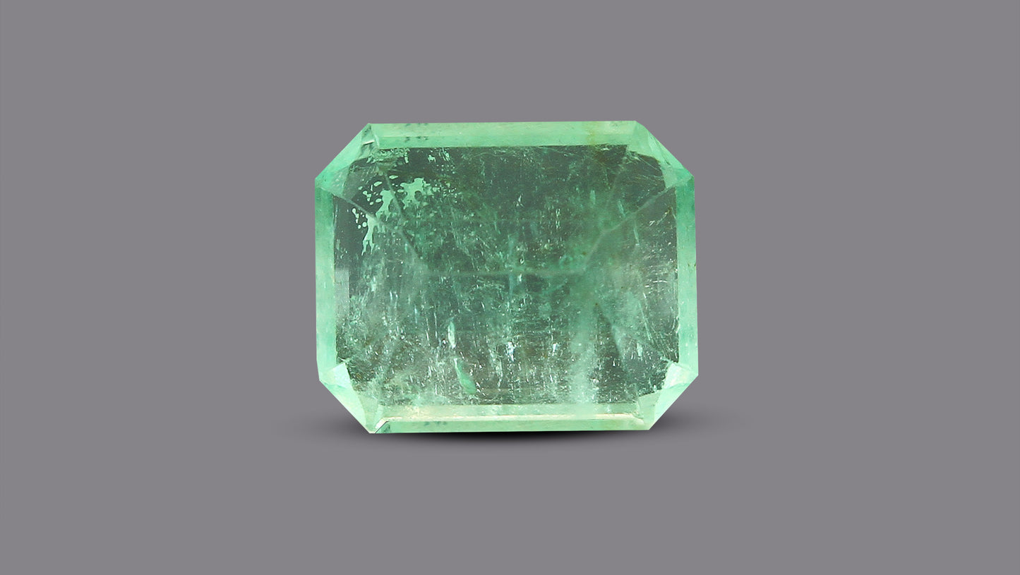 Natural Columbian Emerald (Panna) 5.06 Carats