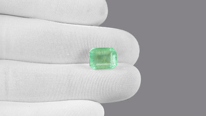 Natural Columbian Emerald (Panna) 6.29 Carats
