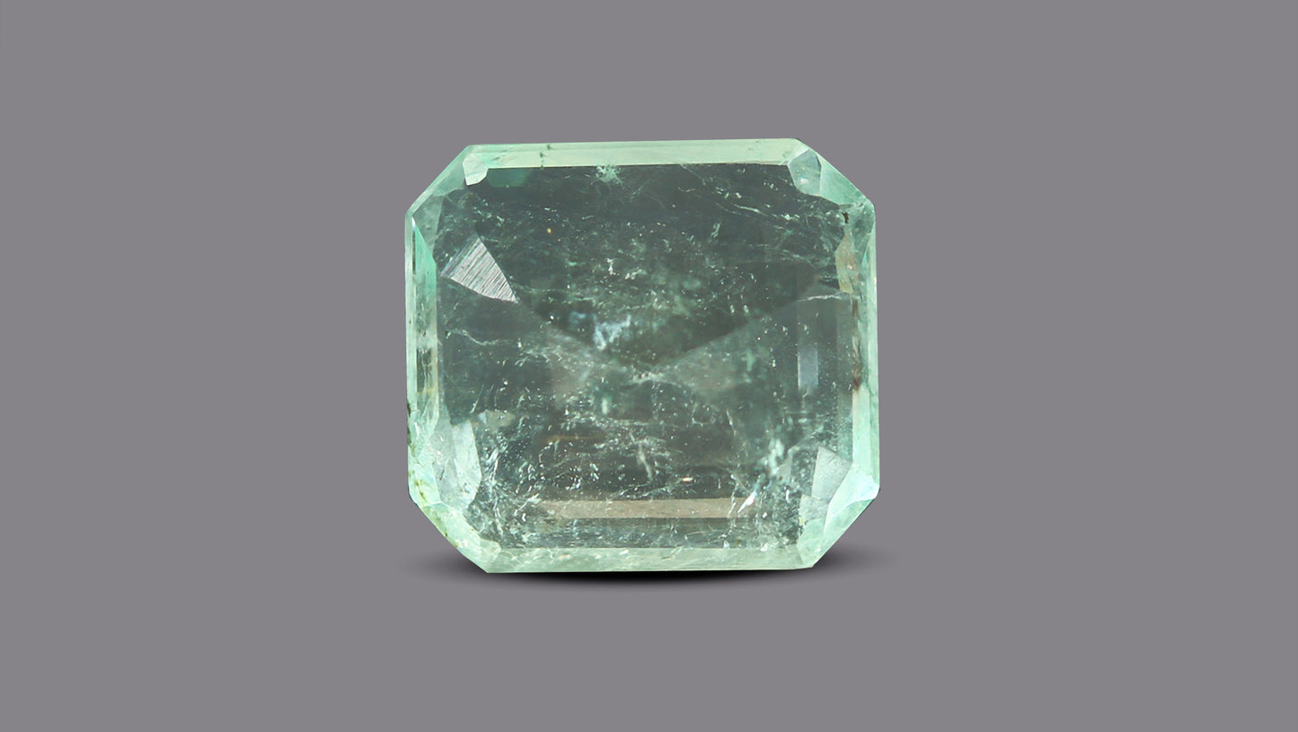 Natural Columbian Emerald (Panna) 7.37 Carats