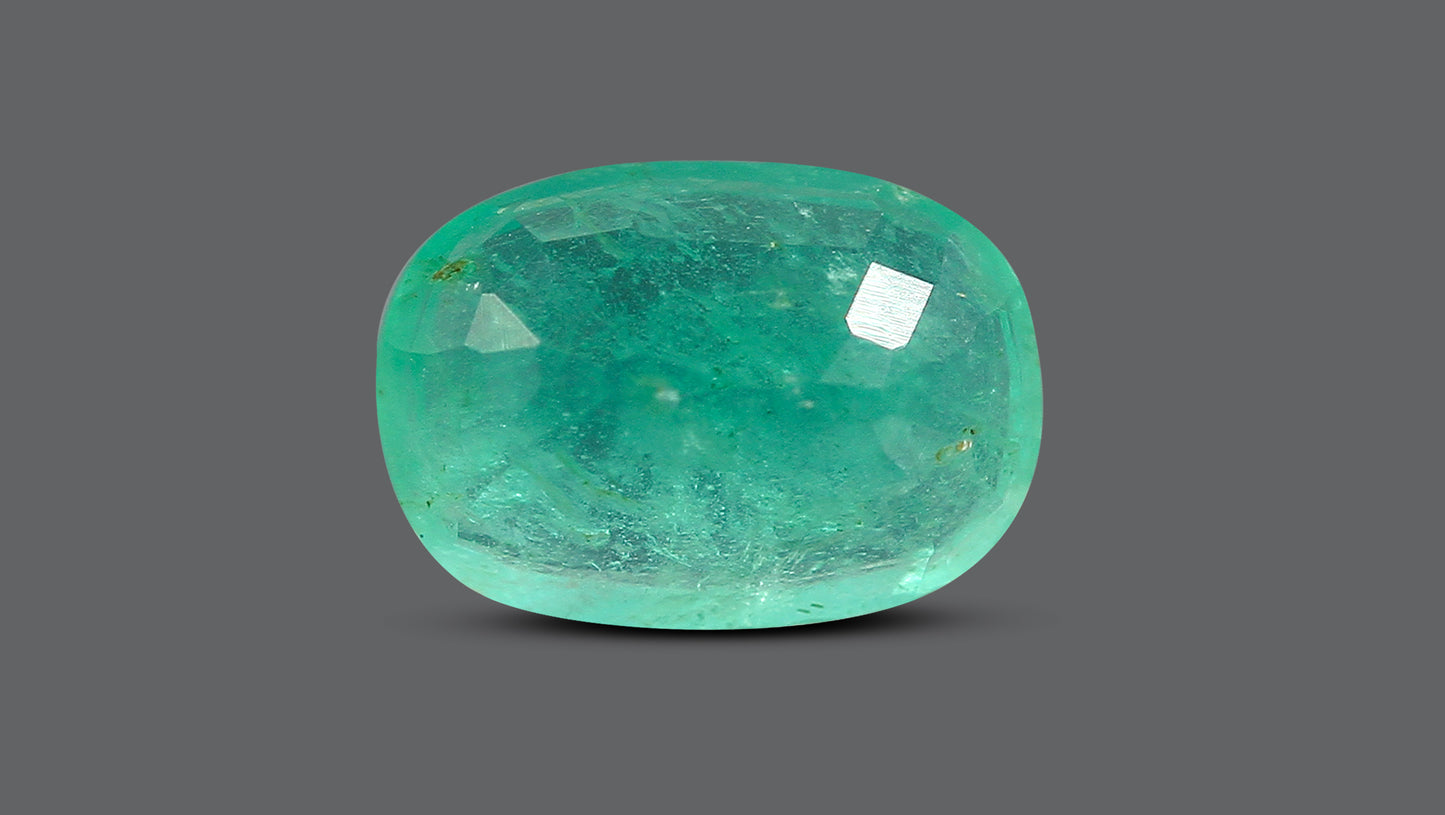 Natural Brazil Emerald (Panna) 3.84 Carats