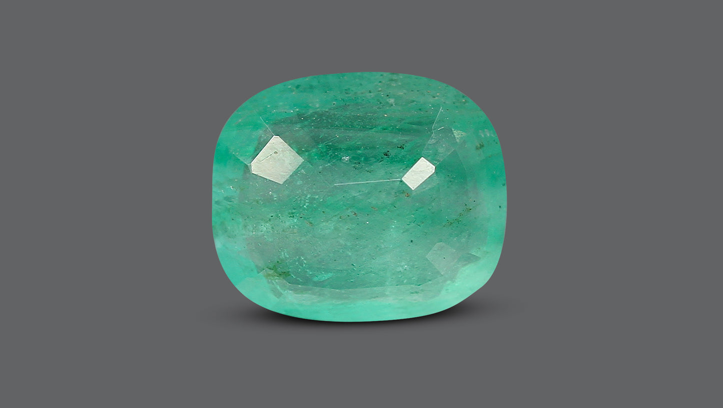 Natural Brazil Emerald (Panna) 5.52 Carats