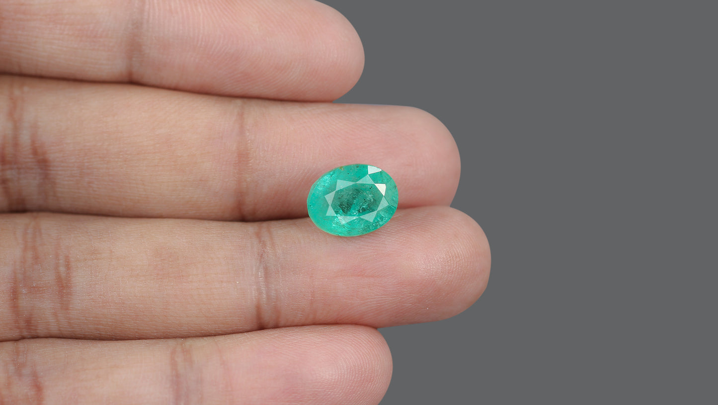 Natural Brazil Emerald (Panna) 6.37 Carats