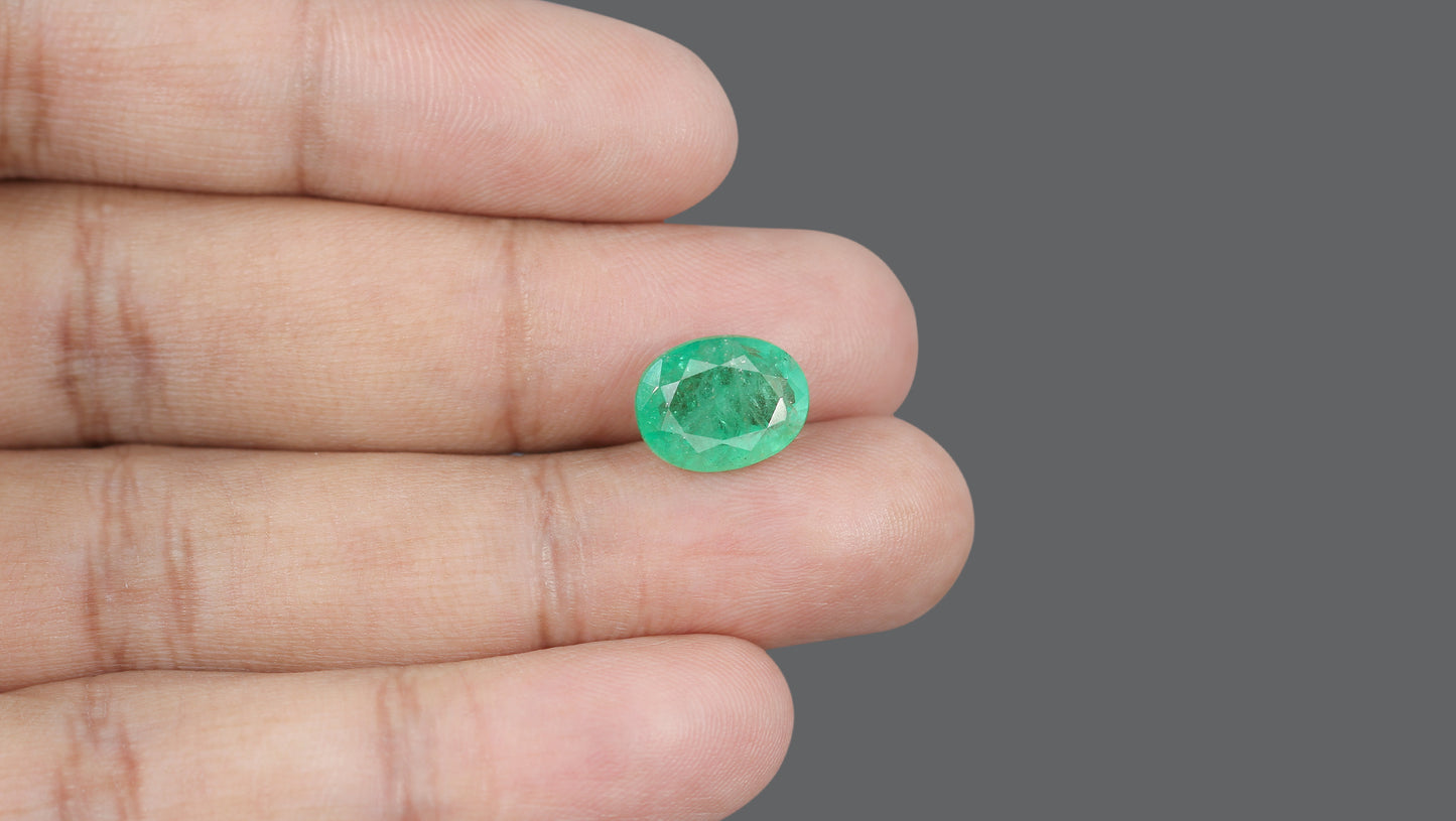 Natural Brazil Emerald (Panna) 5.93 Carats