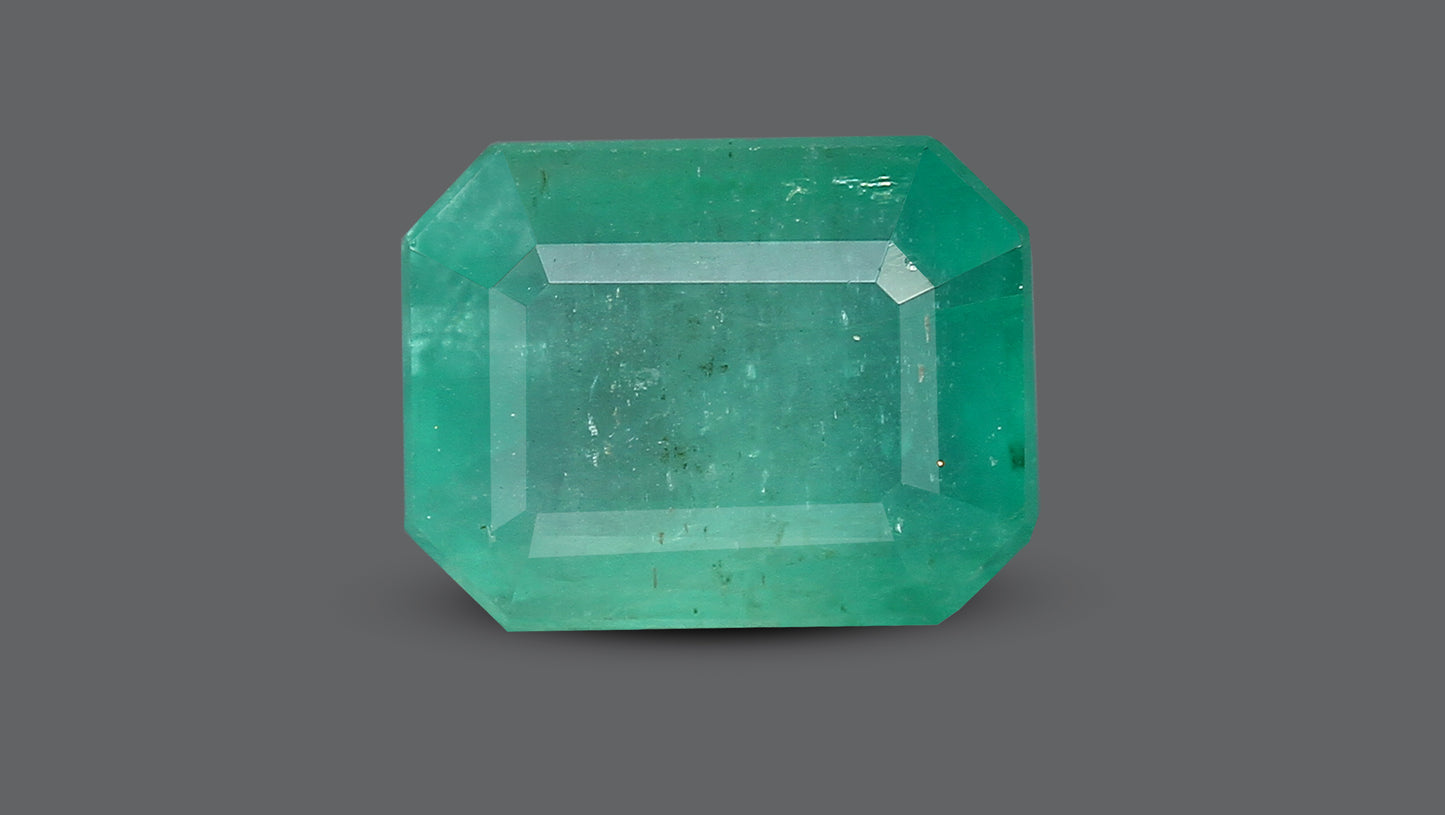 Natural Brazil Emerald (Panna) 5.68 Carats