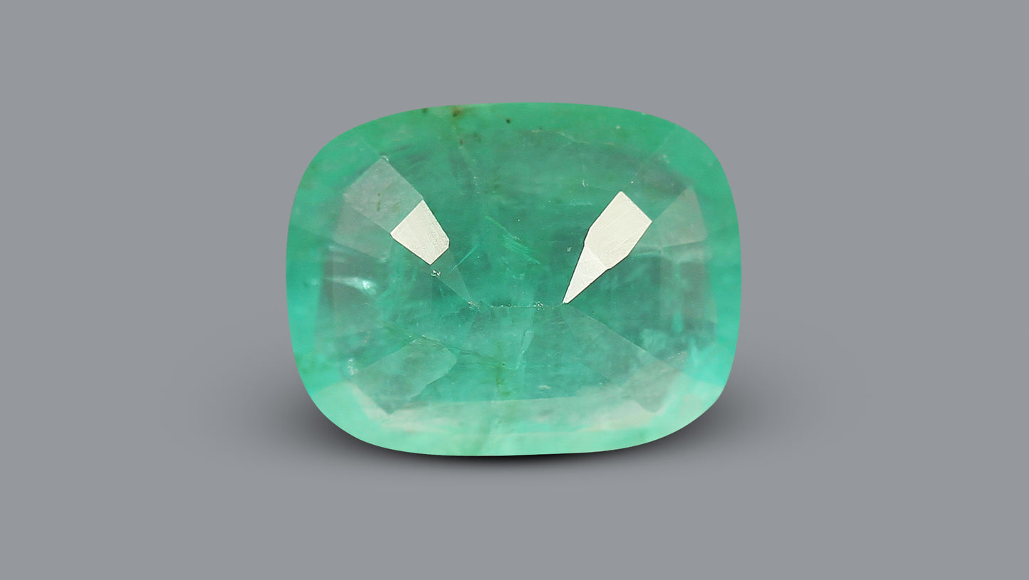 Natural Brazil Emerald (Panna) 6.78 Carats