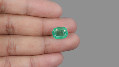 Natural Brazil Emerald (Panna) 6.78 Carats