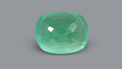 Natural Zambian Emerald (Panna) 4.09 Carats