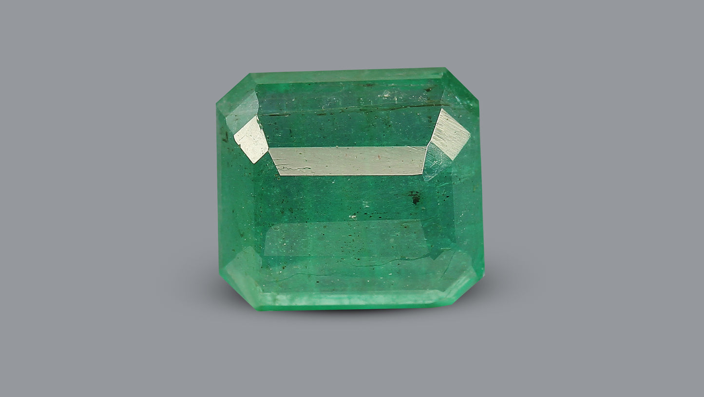 Natural Zambian Emerald (Panna) 7.26 Carats