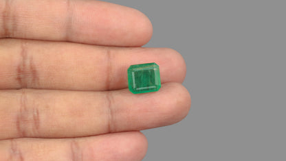 Natural Zambian Emerald (Panna) 7.26 Carats