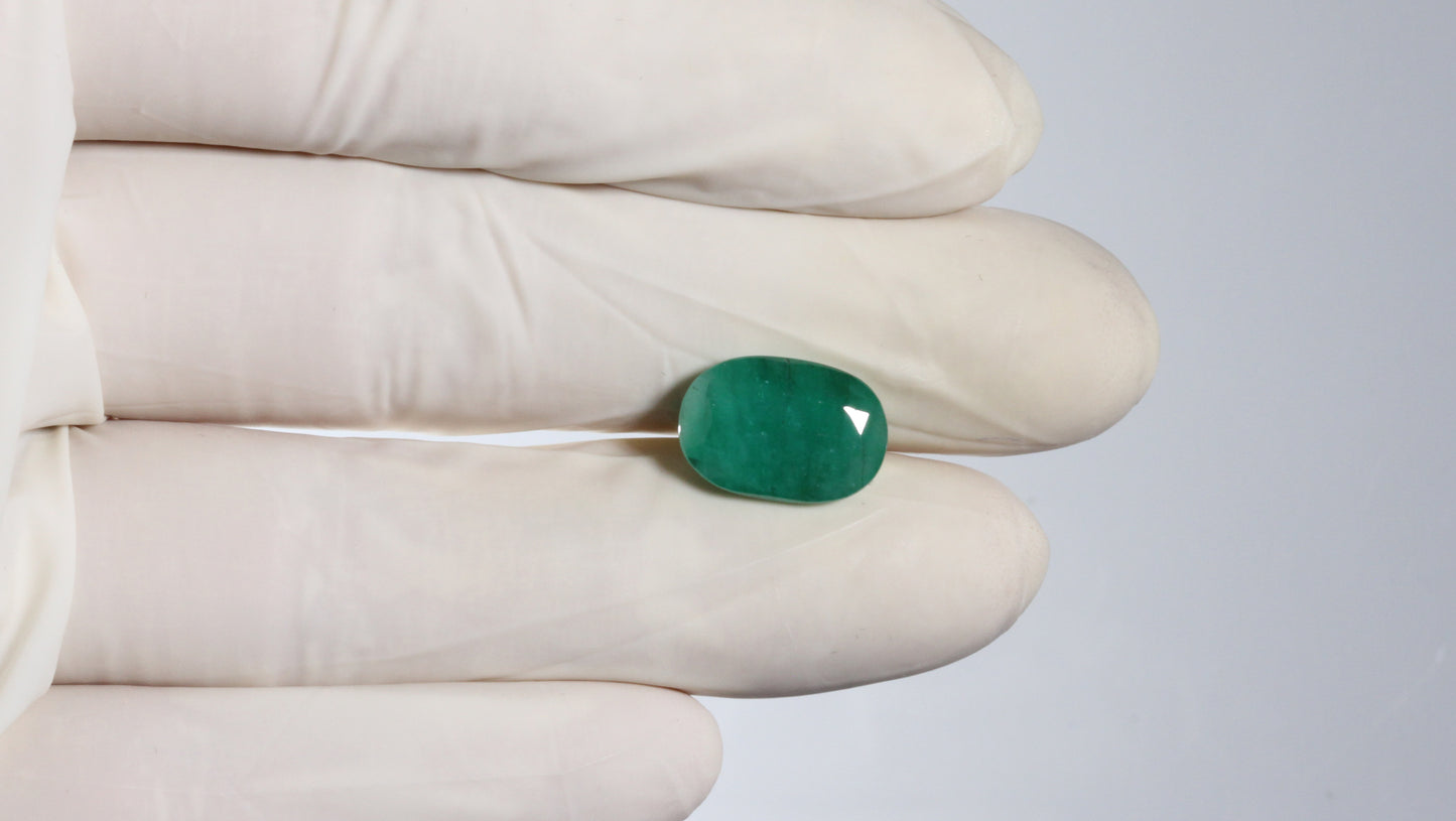 Minor Oil Natural Zambian Emerald (Panna) 5.51 Carats