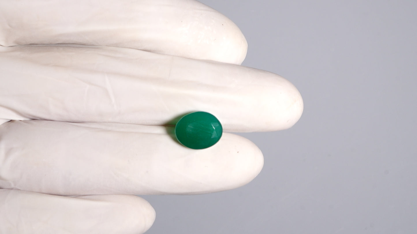 GREEN ONYX 6.14 CARATS