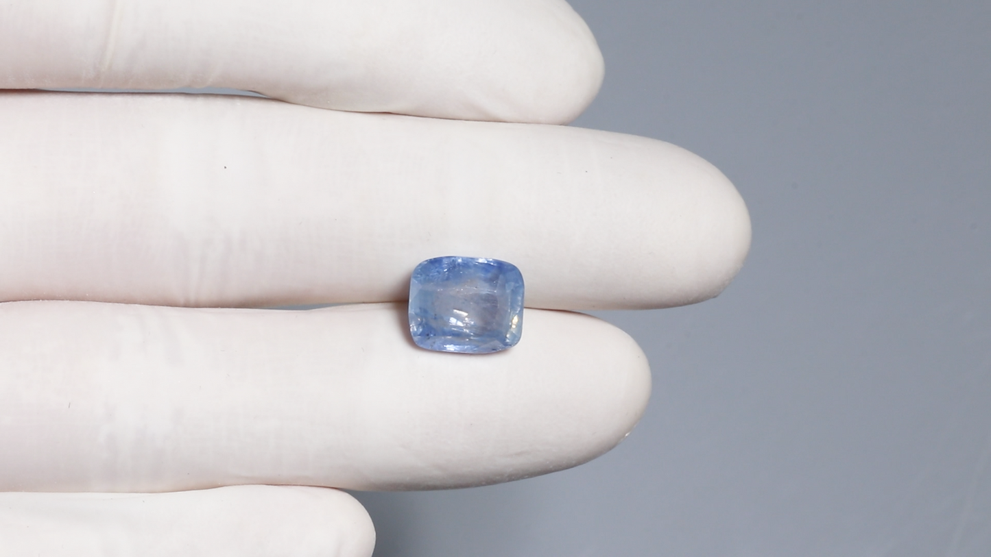 Natural Blue Sapphire (Neelam) 7.17 Carats