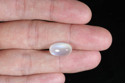 NATURAL MOONSTONE 8.21 CARATS