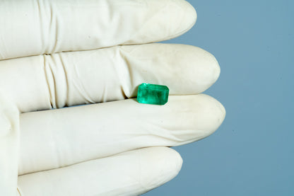 Minor Oil Natural Zambian Emerald (Panna) 2.17 Carats