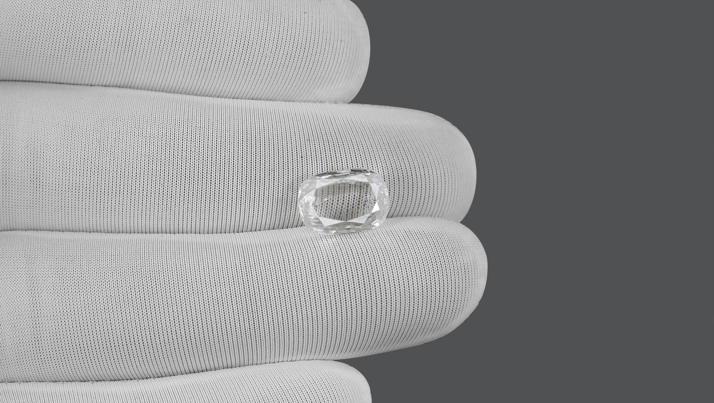 Natural Zircon 5.29 Carats